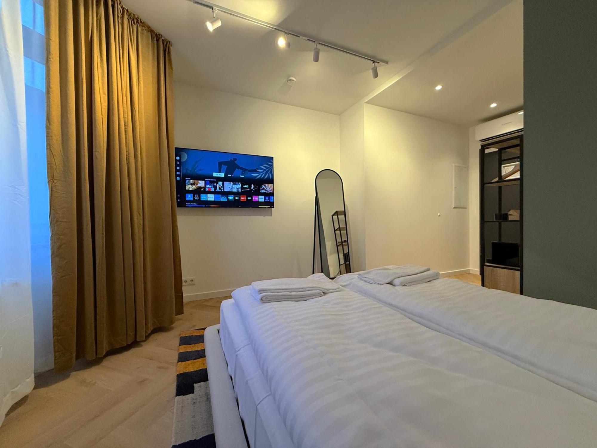 Stayzz By Homyzz - Modern Studios Alsterdorf -Winterhude- Stadtpark 함브루크 외부 사진