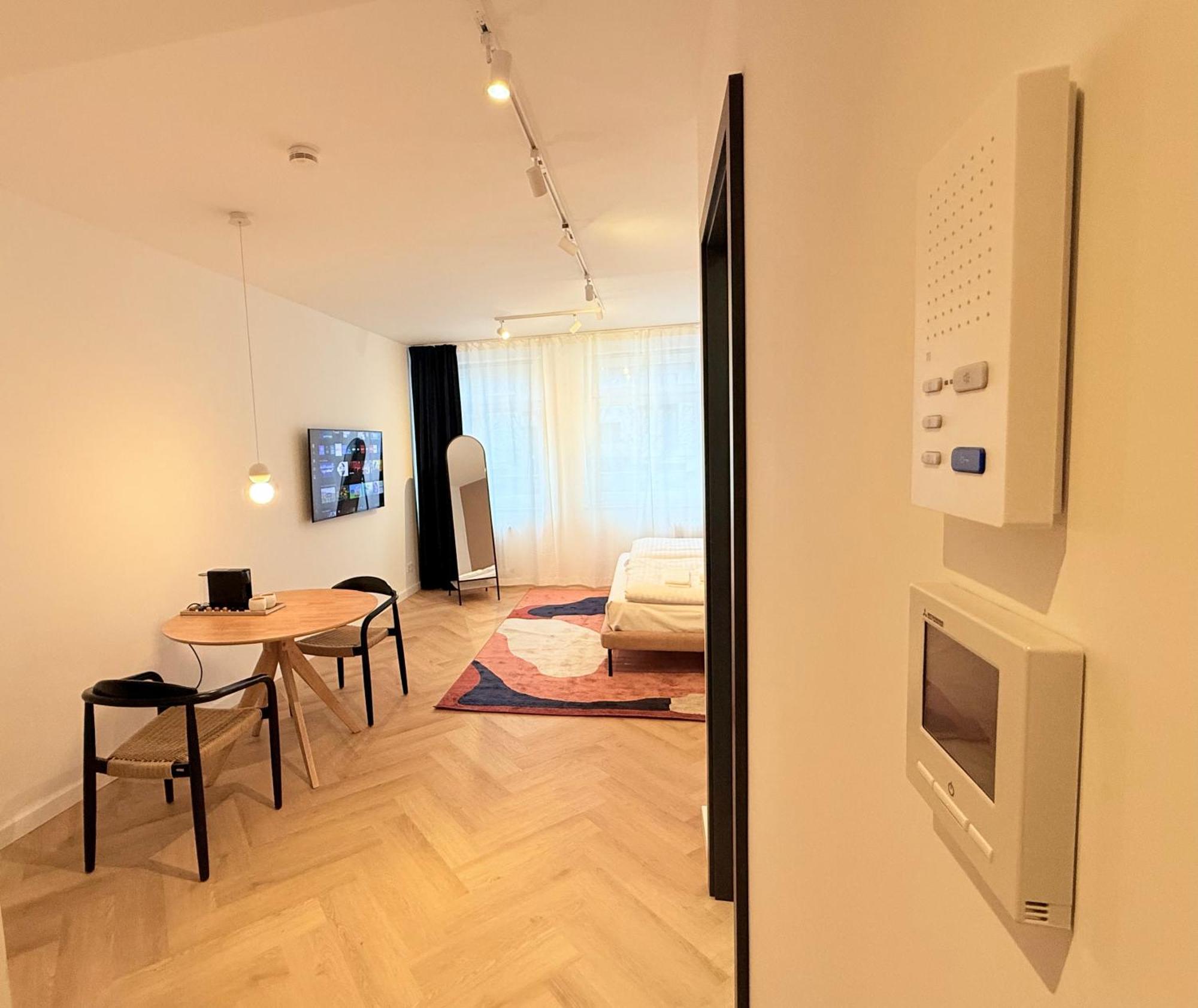 Stayzz By Homyzz - Modern Studios Alsterdorf -Winterhude- Stadtpark 함브루크 외부 사진